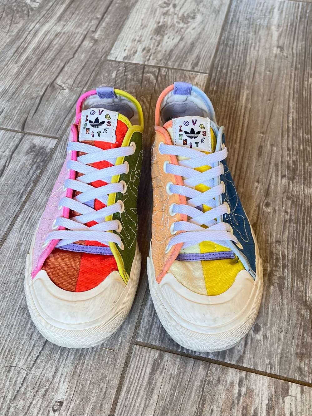 Adidas Love Unites